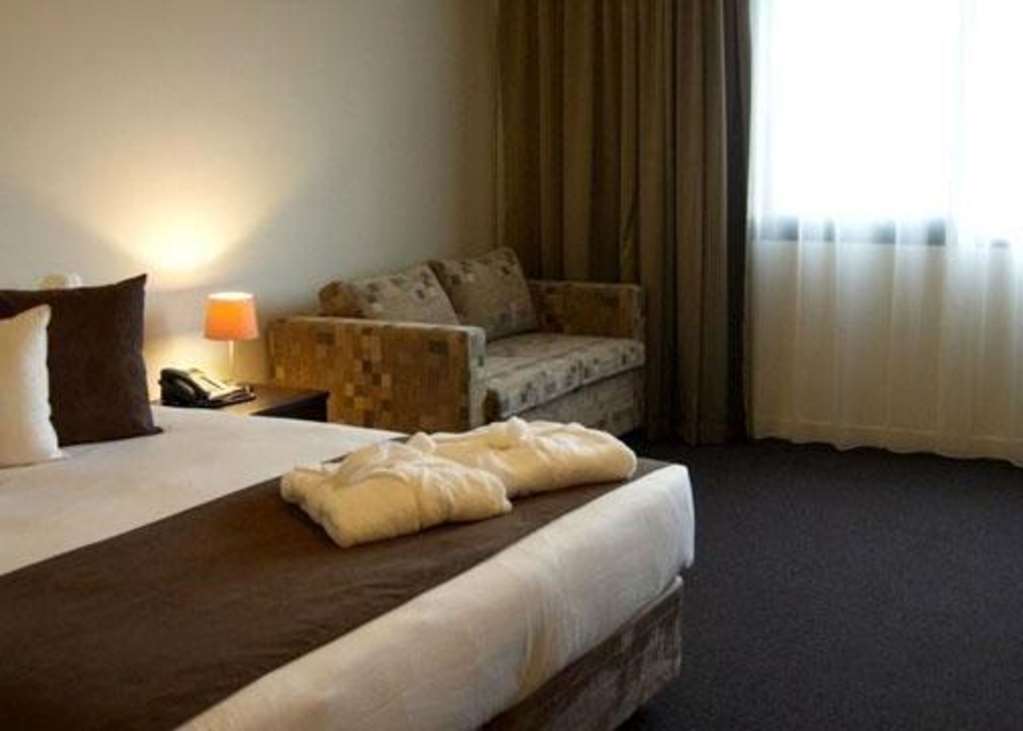 ホテル Mantra Melbourne Melton 部屋 写真